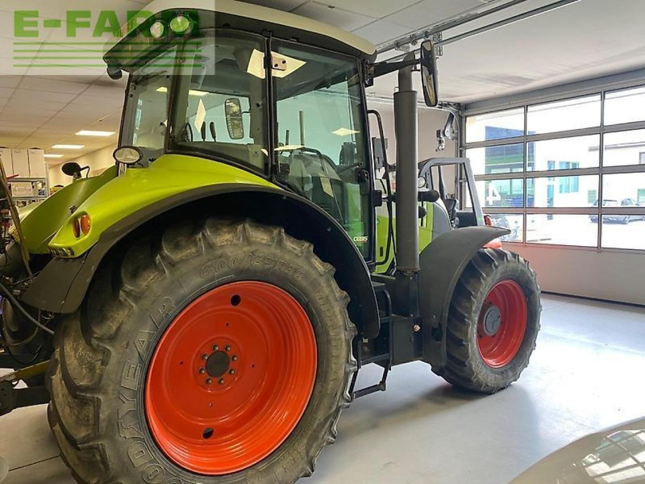 CLAAS arion 530 cebis CEBIS - Traktor: slika 2 CLAAS arion 530 cebis CEBIS - Traktor: slika 2