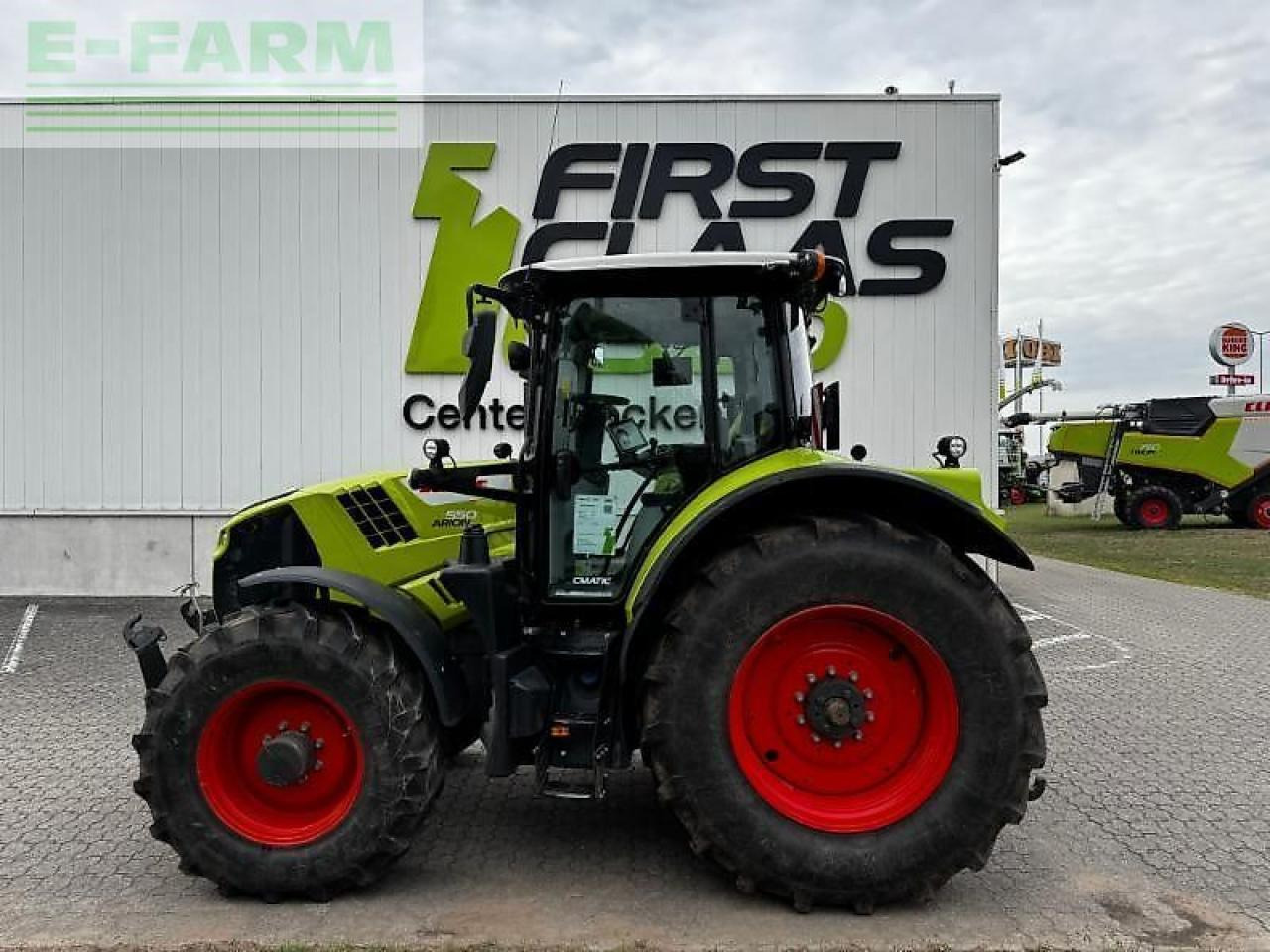 CLAAS arion 550 cmatic CMATIC - Traktor: slika 2 CLAAS arion 550 cmatic CMATIC - Traktor: slika 2