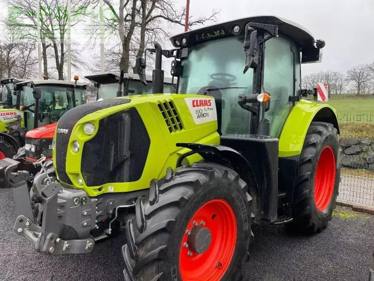 CLAAS arion 610 cmatic cis+ CMATIC CIS+ - Traktor: slika 2 CLAAS arion 610 cmatic cis+ CMATIC CIS+ - Traktor: slika 2