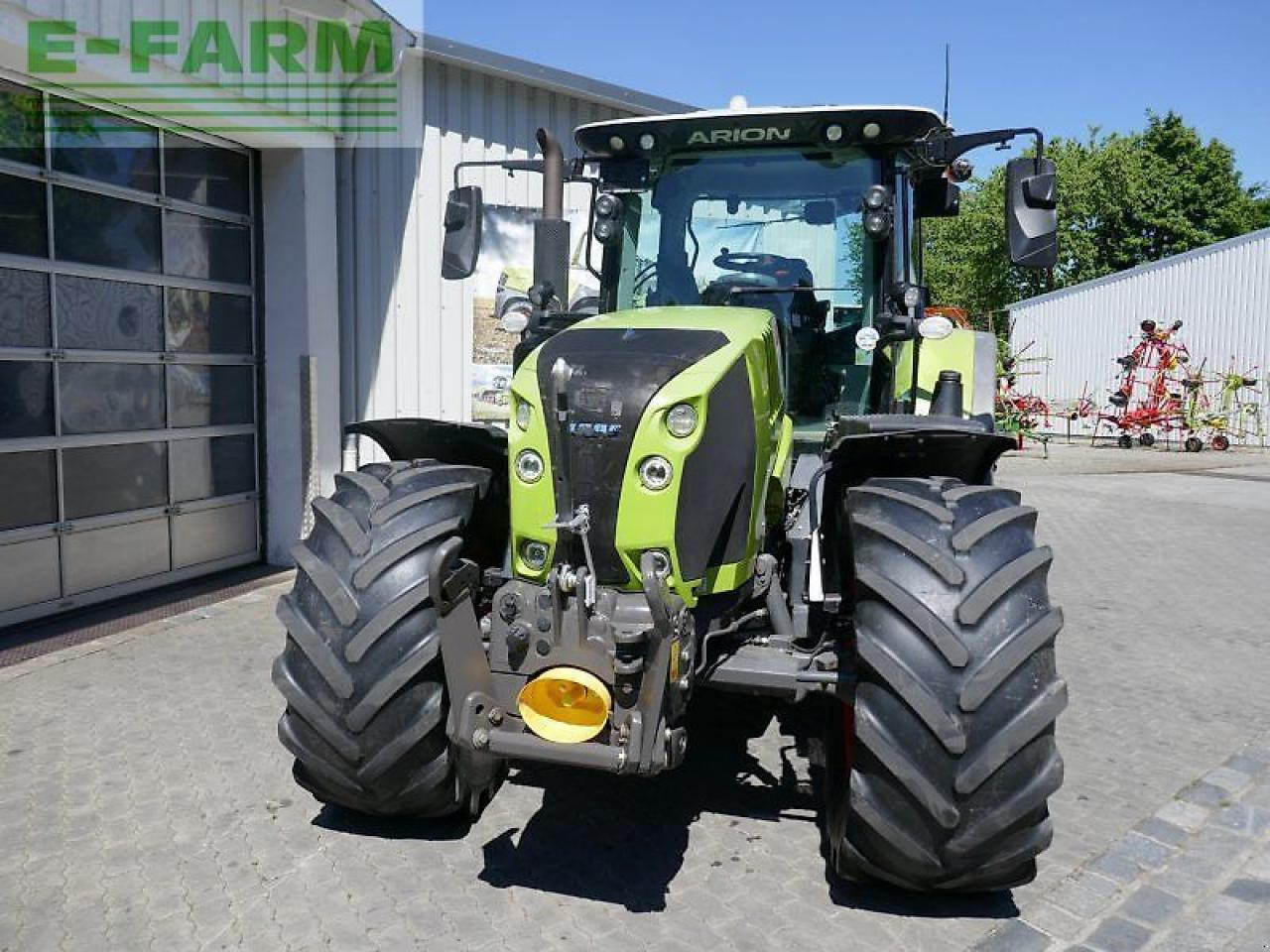 CLAAS arion 660 cmatic cebis CMATIC CEBIS - Traktor: slika 2 CLAAS arion 660 cmatic cebis CMATIC CEBIS - Traktor: slika 2