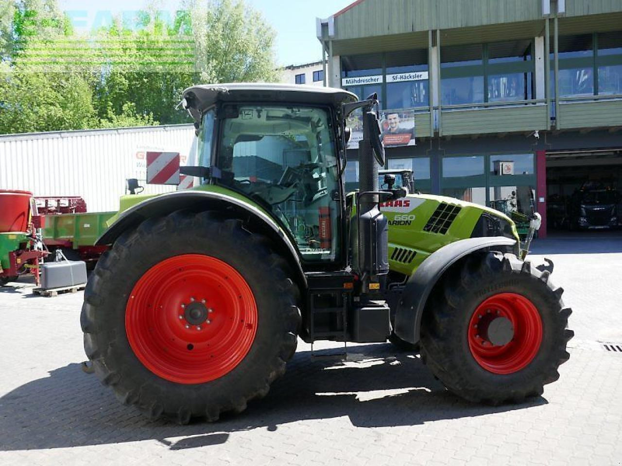CLAAS arion 660 cmatic cebis CMATIC CEBIS - Traktor: slika 4 CLAAS arion 660 cmatic cebis CMATIC CEBIS - Traktor: slika 4