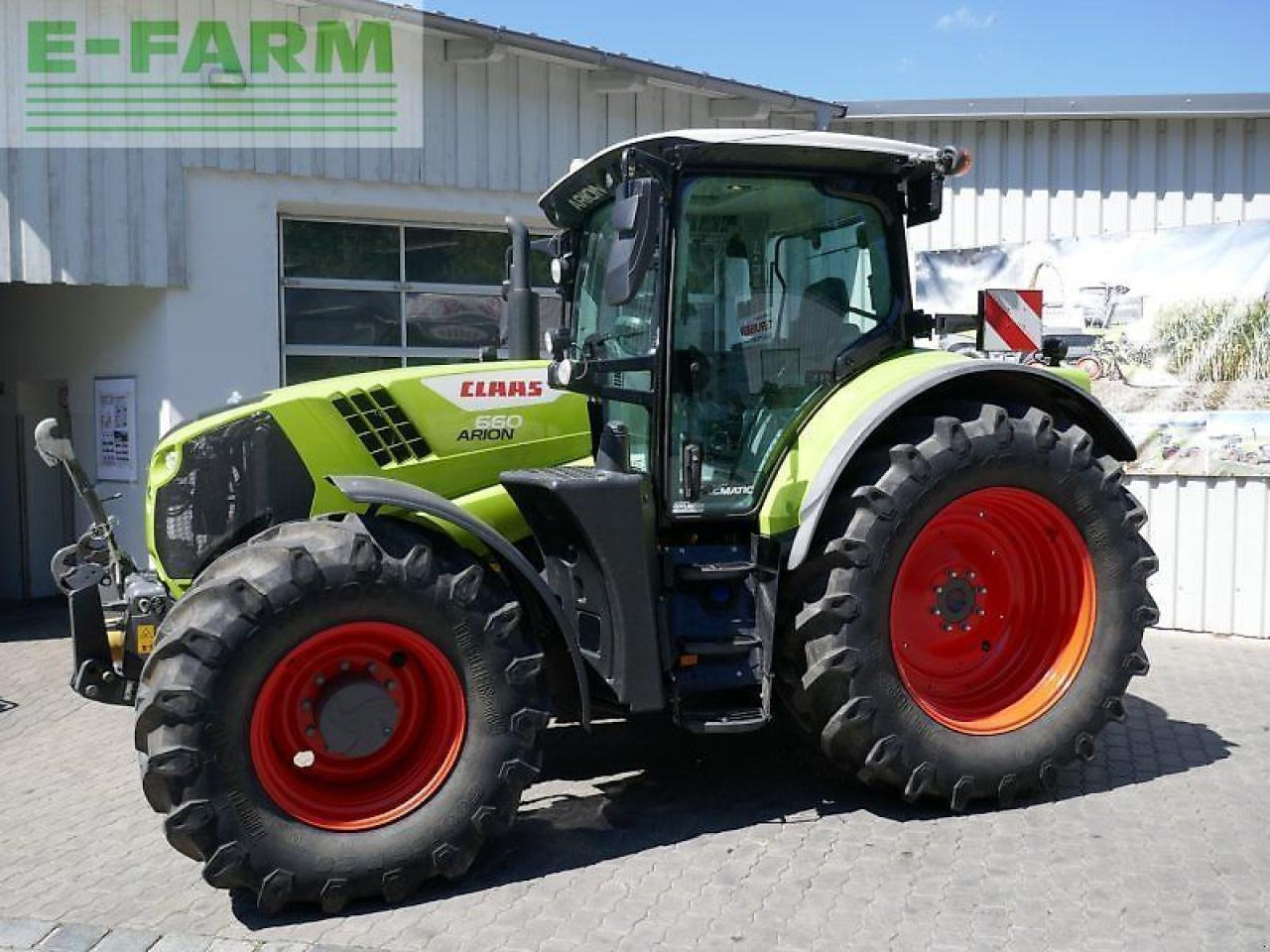 CLAAS arion 660 cmatic cebis CMATIC CEBIS - Traktor: slika 1 CLAAS arion 660 cmatic cebis CMATIC CEBIS - Traktor: slika 1