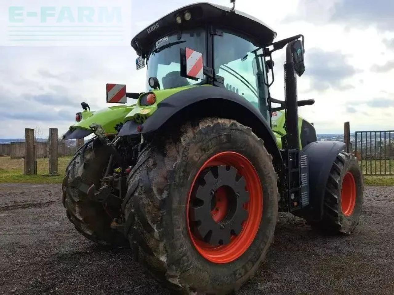 CLAAS axion 800 - Traktor: slika 5 CLAAS axion 800 - Traktor: slika 5