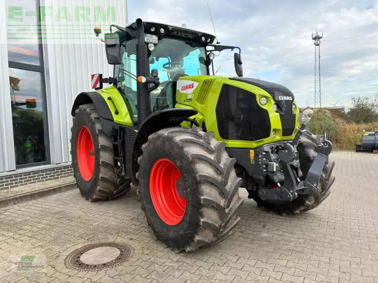 Traktor CLAAS axion 810 cis+: slika 9