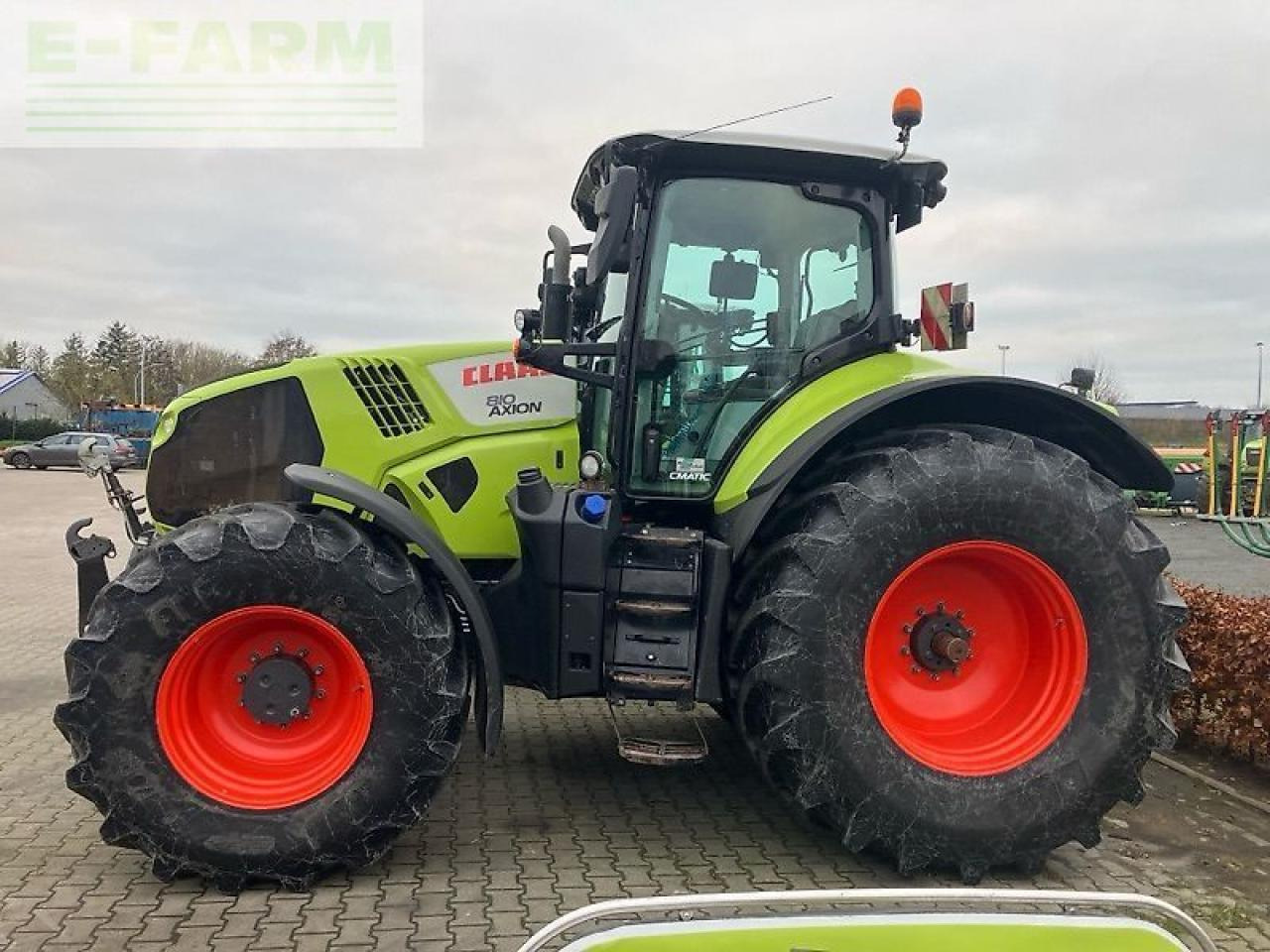 CLAAS axion 810 cis+ cm - Traktor: slika 1 CLAAS axion 810 cis+ cm - Traktor: slika 1