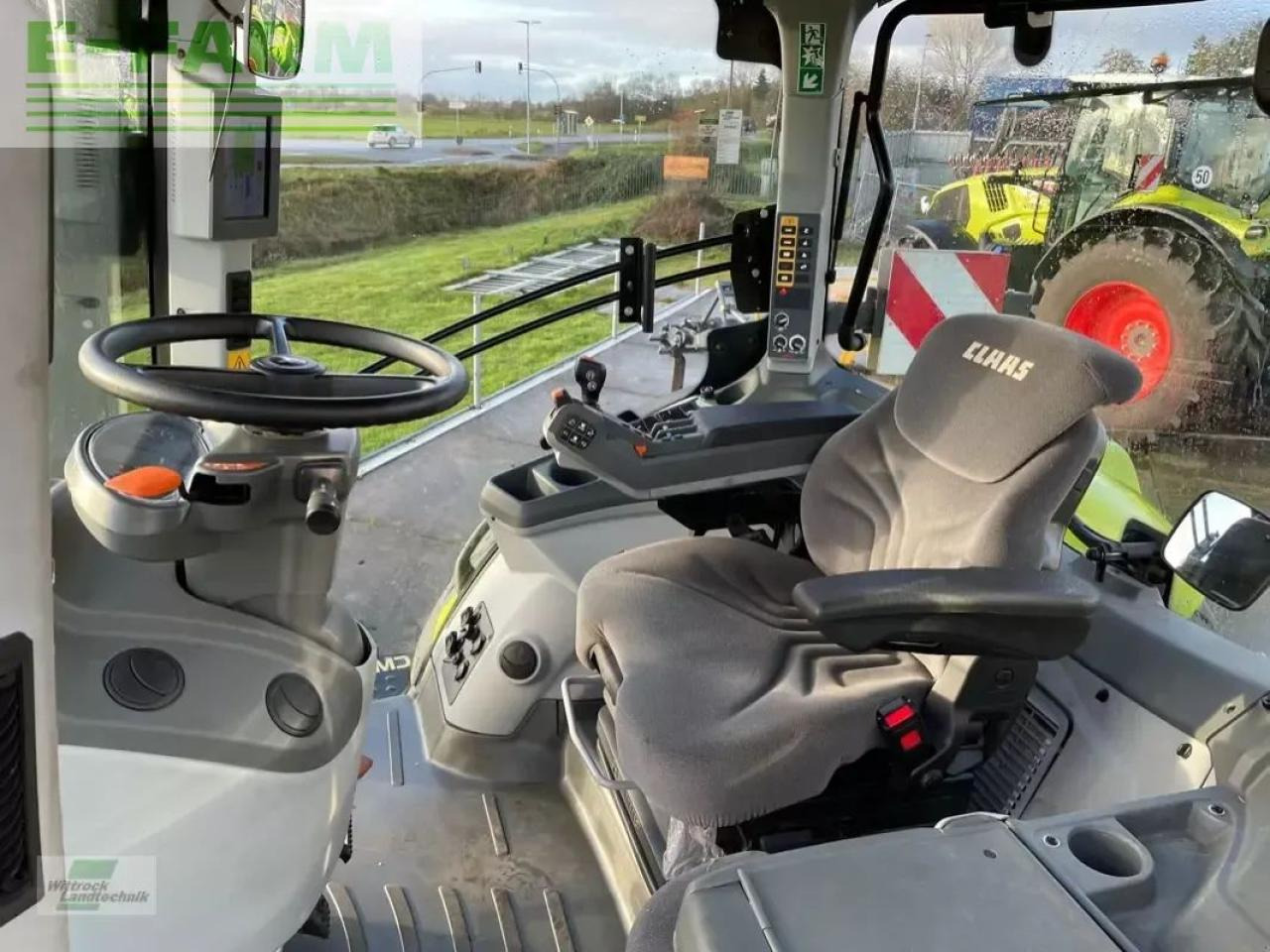 CLAAS axion 810 cm cis+ - Traktor: slika 2 CLAAS axion 810 cm cis+ - Traktor: slika 2