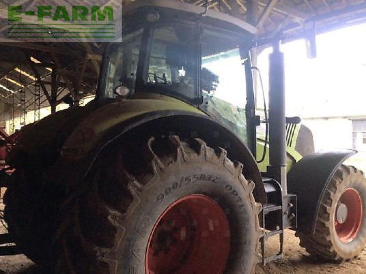 CLAAS axion 810 cmatic CMATIC - Traktor: slika 2 CLAAS axion 810 cmatic CMATIC - Traktor: slika 2