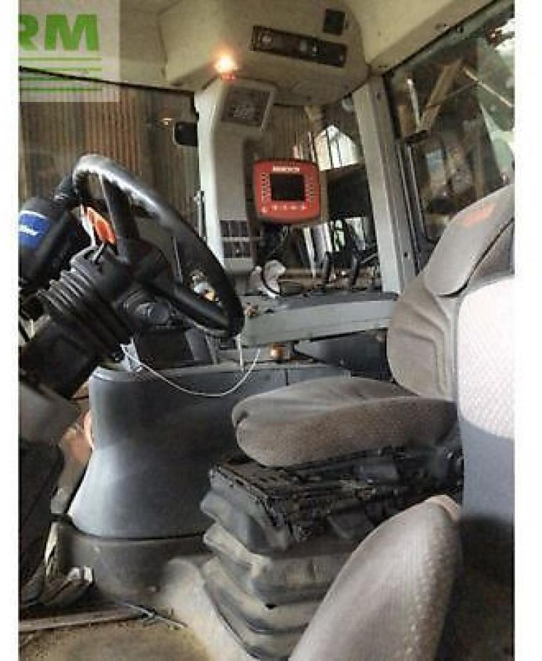 CLAAS axion 810 cmatic CMATIC - Traktor: slika 4 CLAAS axion 810 cmatic CMATIC - Traktor: slika 4