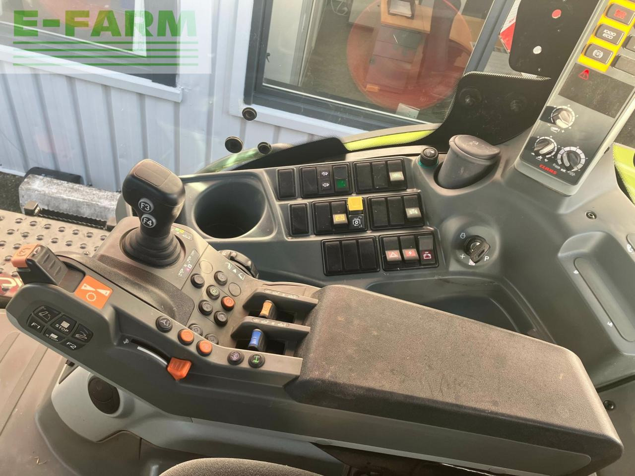 Traktor CLAAS axion 810 cmatic s5 CMATIC: slika 11