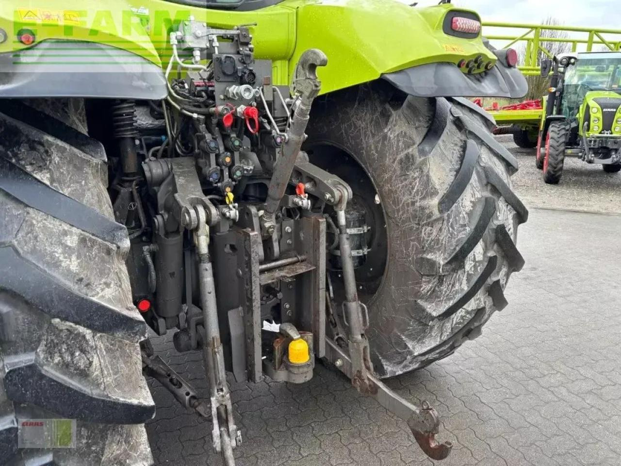 CLAAS axion 810 cmatic (vorrüstung gps) CMATIC - Traktor: slika 4 CLAAS axion 810 cmatic (vorrüstung gps) CMATIC - Traktor: slika 4