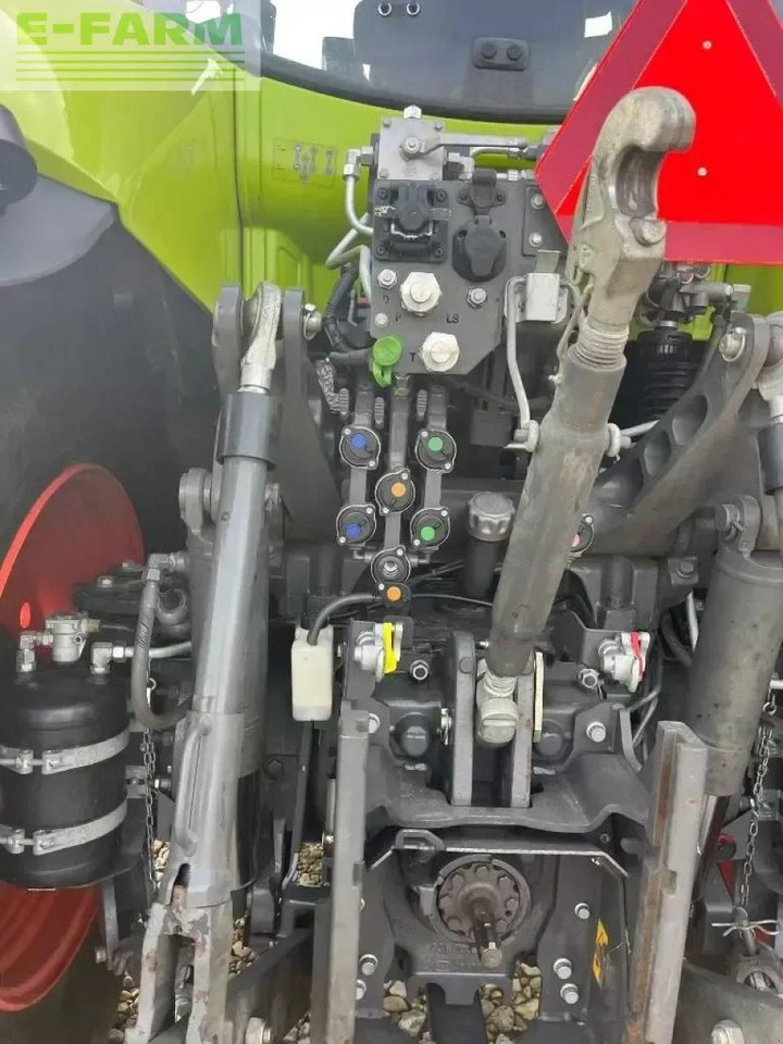CLAAS axion 870 - Traktor: slika 5 CLAAS axion 870 - Traktor: slika 5