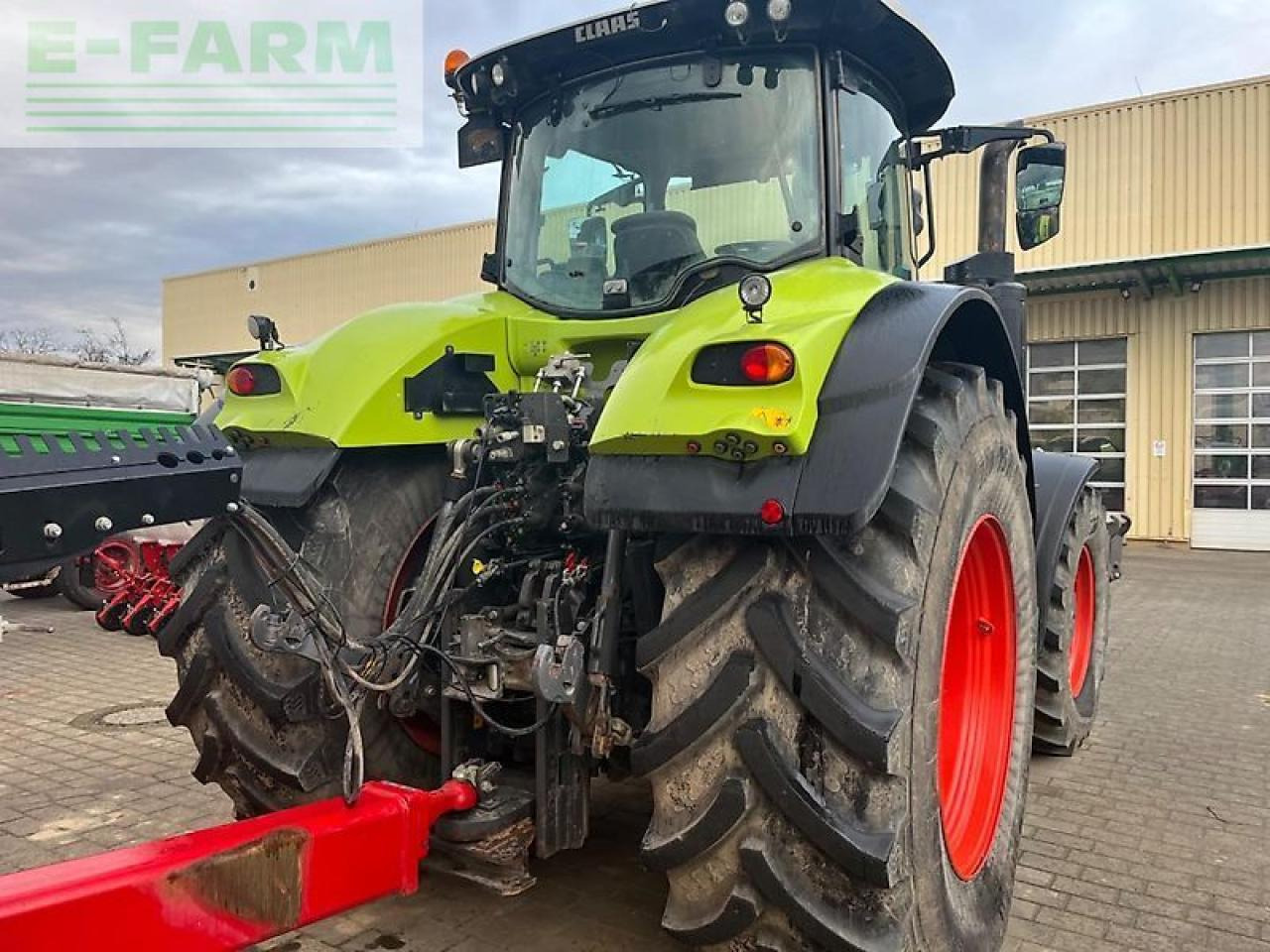 CLAAS axion 930 cmatic cis+ CMATIC CIS+ - Traktor: slika 5 CLAAS axion 930 cmatic cis+ CMATIC CIS+ - Traktor: slika 5