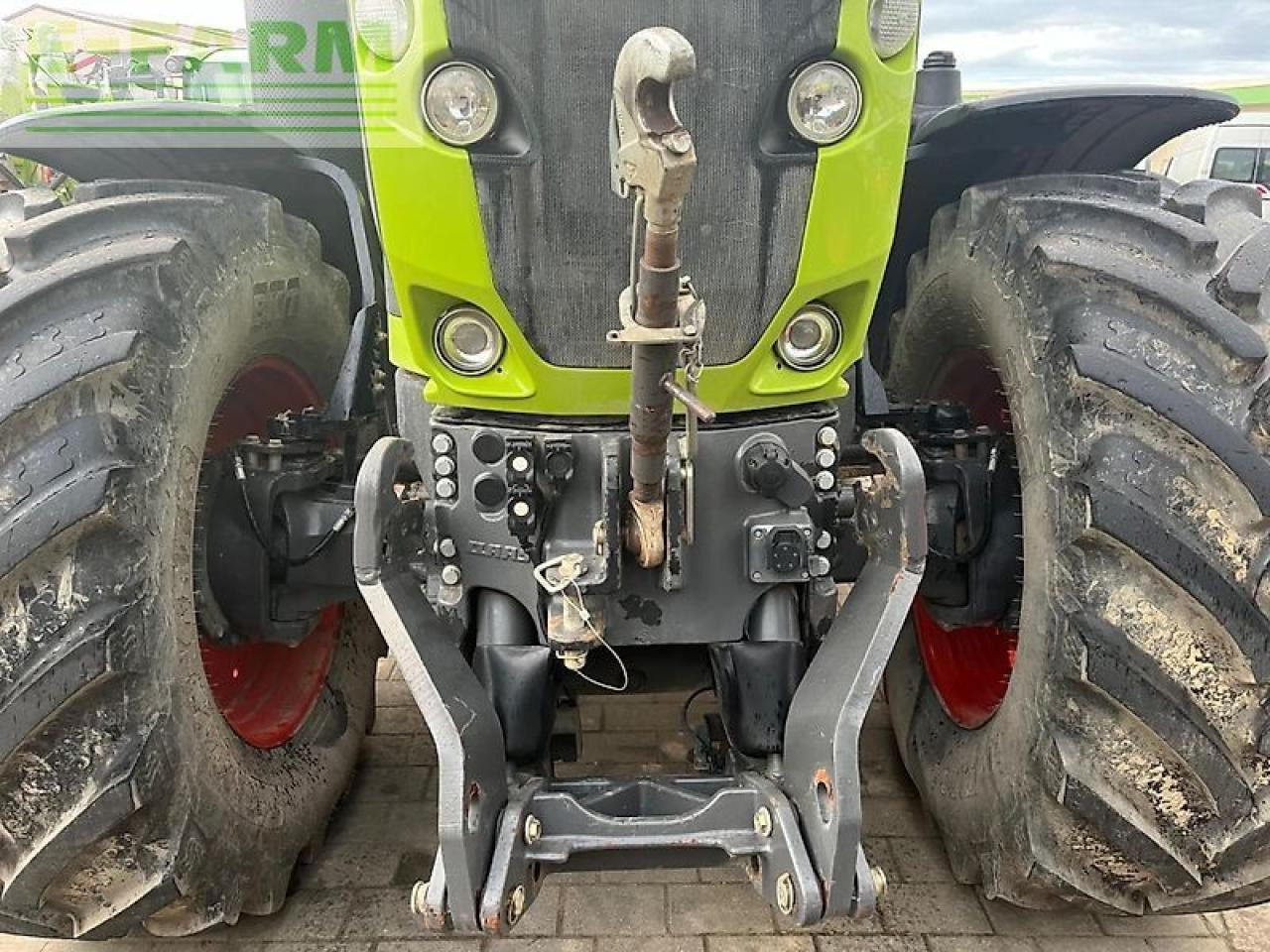 CLAAS axion 930 cmatic cis+ CMATIC CIS+ - Traktor: slika 3 CLAAS axion 930 cmatic cis+ CMATIC CIS+ - Traktor: slika 3