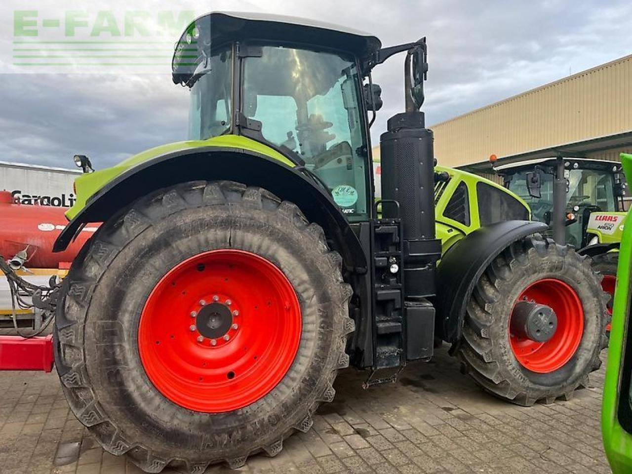CLAAS axion 930 cmatic cis+ CMATIC CIS+ - Traktor: slika 4 CLAAS axion 930 cmatic cis+ CMATIC CIS+ - Traktor: slika 4