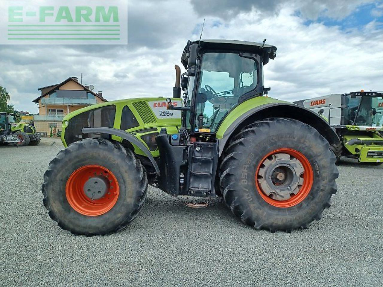 CLAAS axion 940 c-matic - Traktor: slika 2 CLAAS axion 940 c-matic - Traktor: slika 2