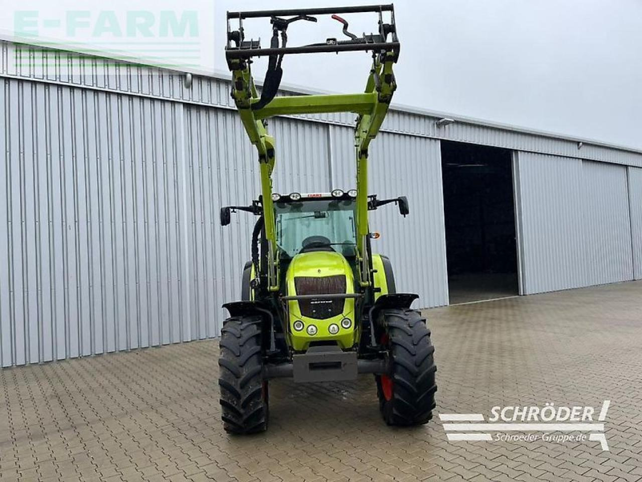 CLAAS axos 330 - Traktor: slika 2 CLAAS axos 330 - Traktor: slika 2