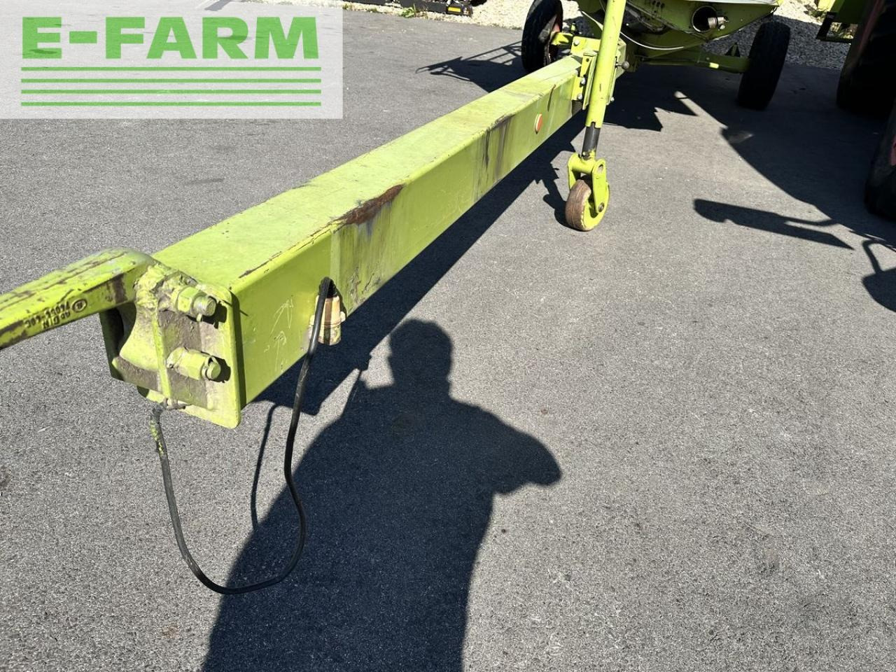 Prednji deo kombajna CLAAS c540: slika 9