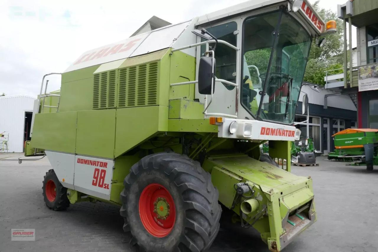 CLAAS dominator 98 sl - Kombinovani kombajn: slika 3 CLAAS dominator 98 sl - Kombinovani kombajn: slika 3