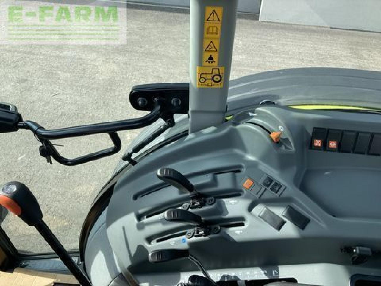 CLAAS elios 210 - Traktor: slika 5 CLAAS elios 210 - Traktor: slika 5