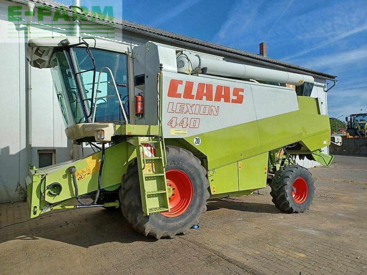 CLAAS lexion 440 - Kombinovani kombajn: slika 1 CLAAS lexion 440 - Kombinovani kombajn: slika 1