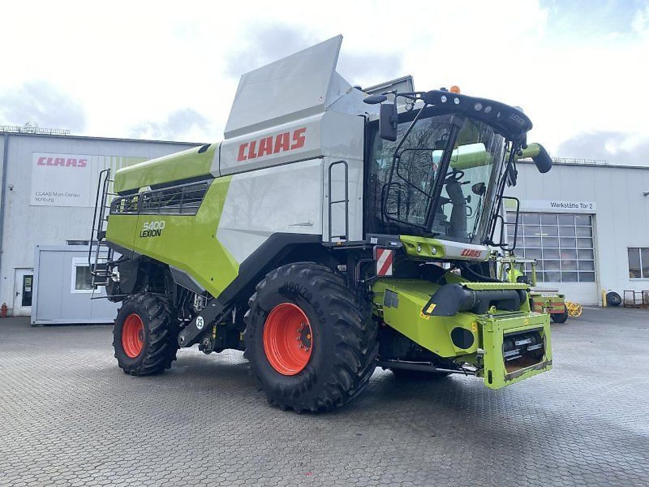 CLAAS lexion 5400 - Kombinovani kombajn: slika 1 CLAAS lexion 5400 - Kombinovani kombajn: slika 1