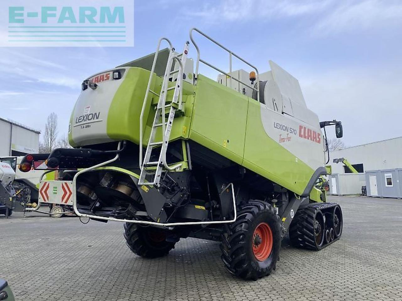 CLAAS lexion 570 tt mit v900+tw - Kombinovani kombajn: slika 2 CLAAS lexion 570 tt mit v900+tw - Kombinovani kombajn: slika 2