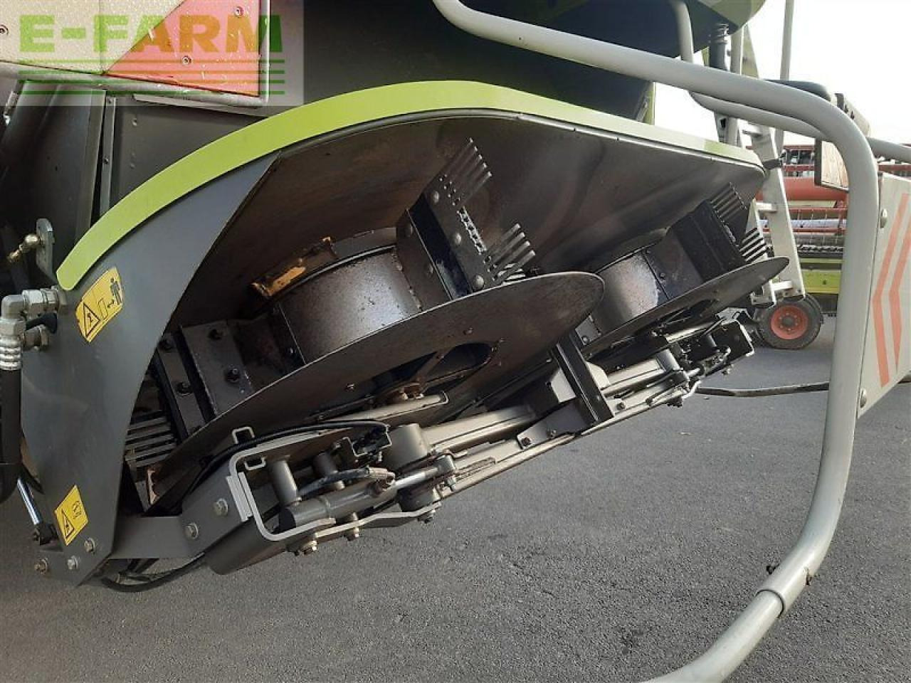 Kombinovani kombajn CLAAS lexion 760 tt: slika 14 Kombinovani kombajn CLAAS lexion 760 tt: slika 14