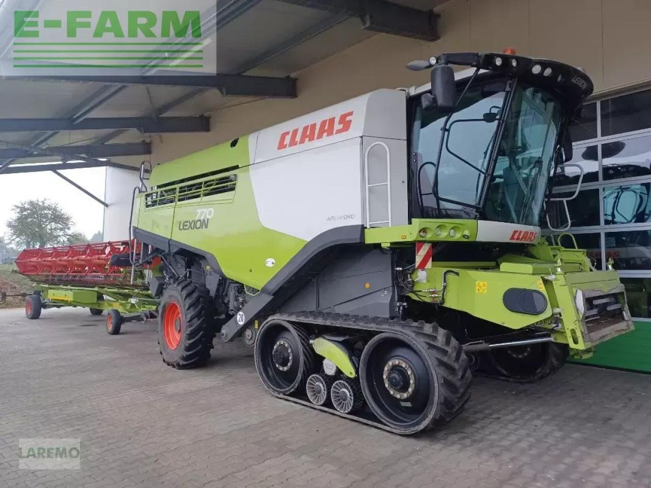 CLAAS lexion 770 terratrac v 930 - Kombinovani kombajn: slika 1 CLAAS lexion 770 terratrac v 930 - Kombinovani kombajn: slika 1
