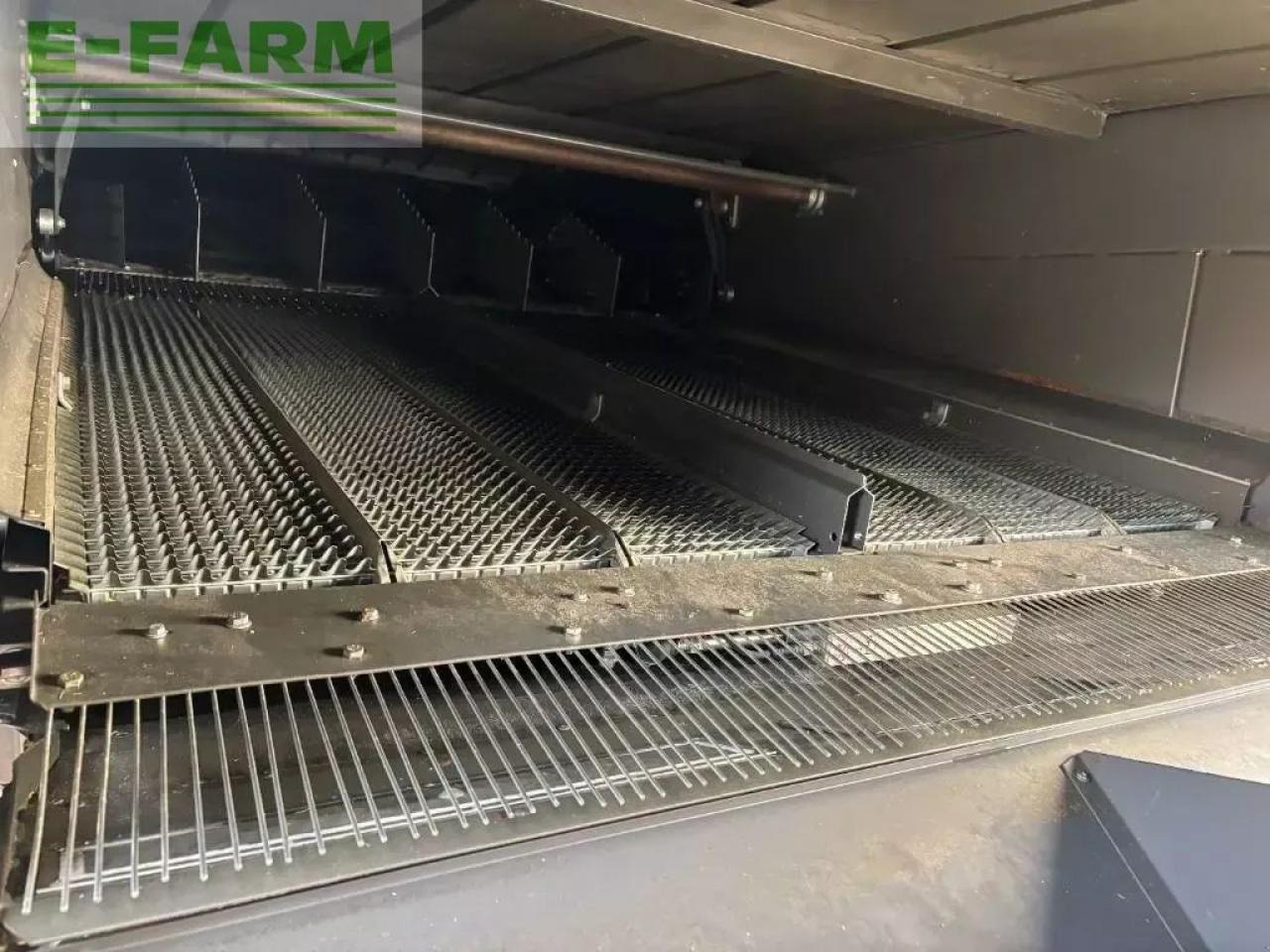 Kombinovani kombajn CLAAS lexion 8800 4wd: slika 8 Kombinovani kombajn CLAAS lexion 8800 4wd: slika 8