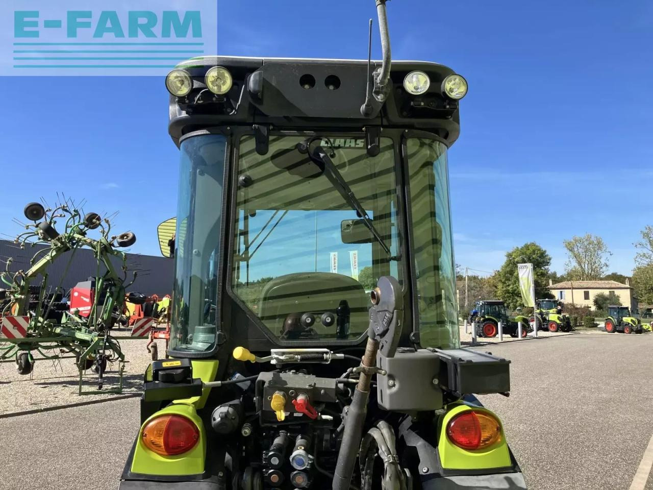 CLAAS nexos 220 s - Traktor: slika 4 CLAAS nexos 220 s - Traktor: slika 4