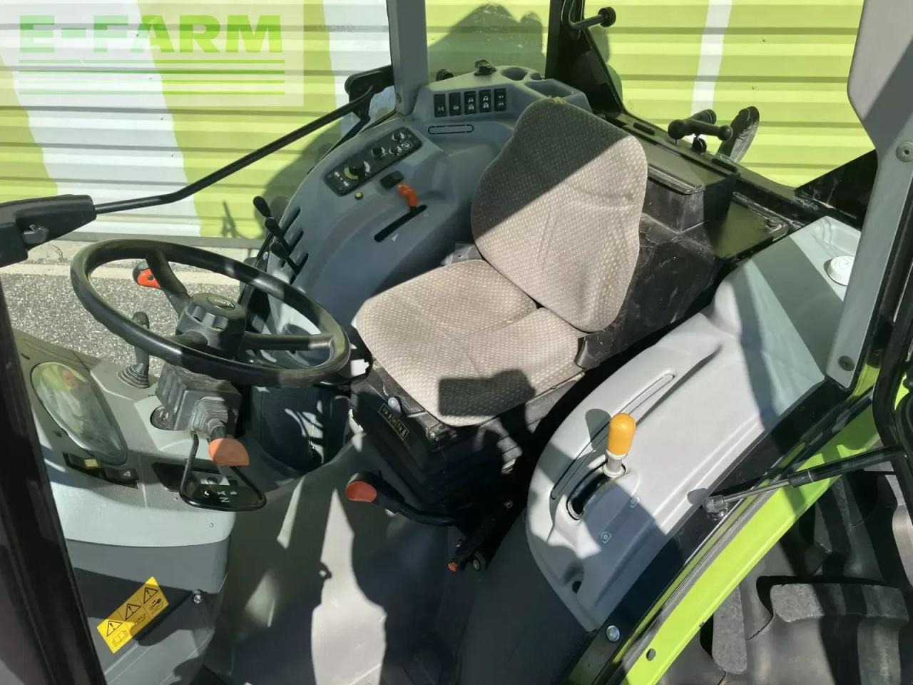 Traktor CLAAS nexos 230 f: slika 6 Traktor CLAAS nexos 230 f: slika 6