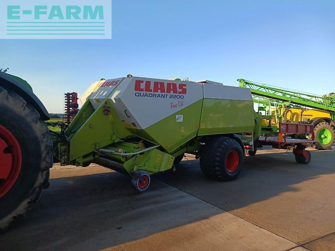 CLAAS quadrant 2200 - Balirka za kockaste bale: slika 1 CLAAS quadrant 2200 - Balirka za kockaste bale: slika 1