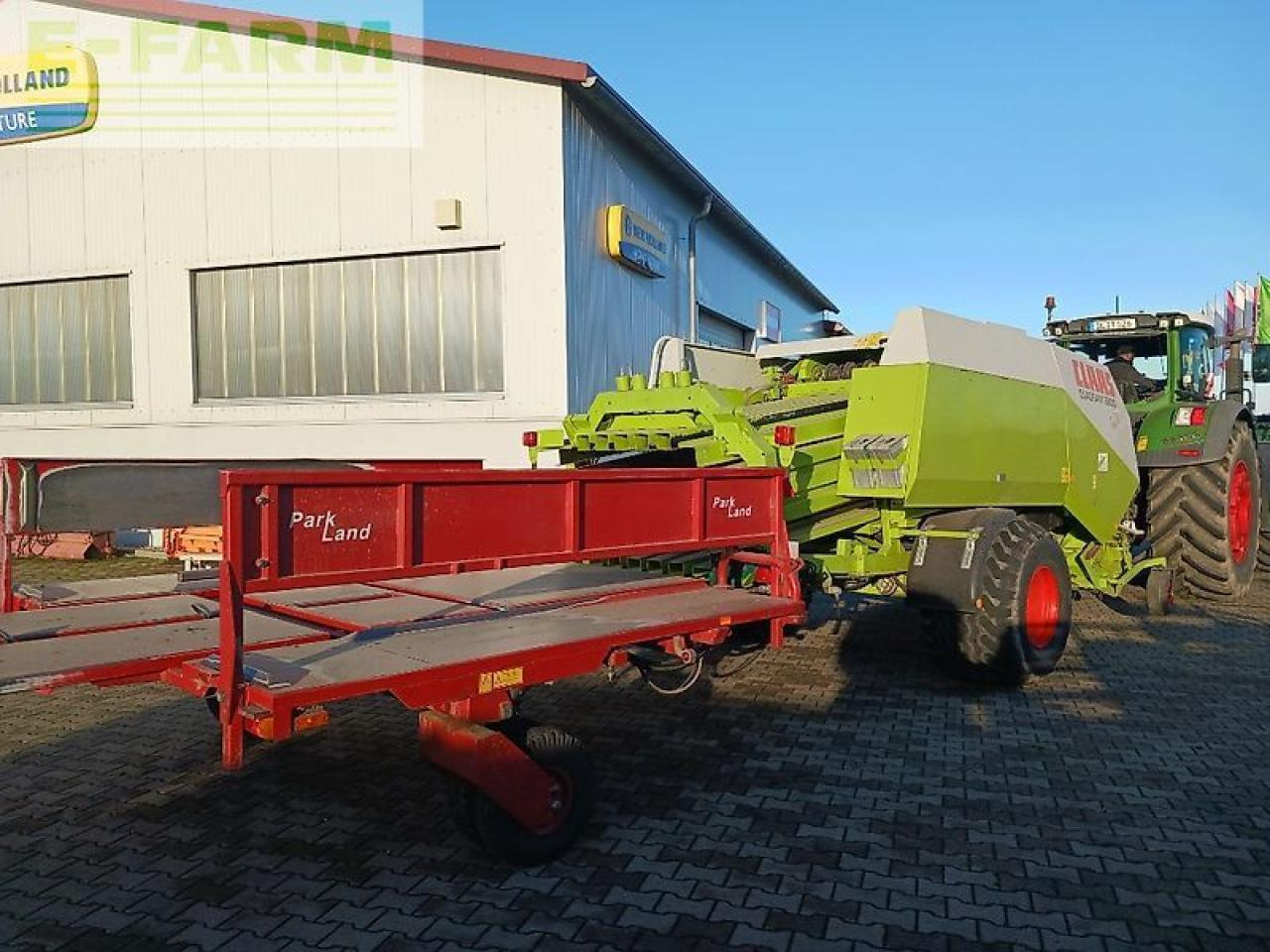 CLAAS quadrant 2200 - Balirka za kockaste bale: slika 2 CLAAS quadrant 2200 - Balirka za kockaste bale: slika 2