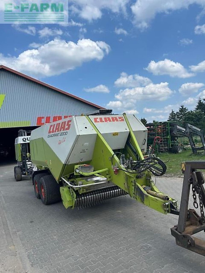 CLAAS quadrant 2200 rc - Balirka za kockaste bale: slika 2 CLAAS quadrant 2200 rc - Balirka za kockaste bale: slika 2