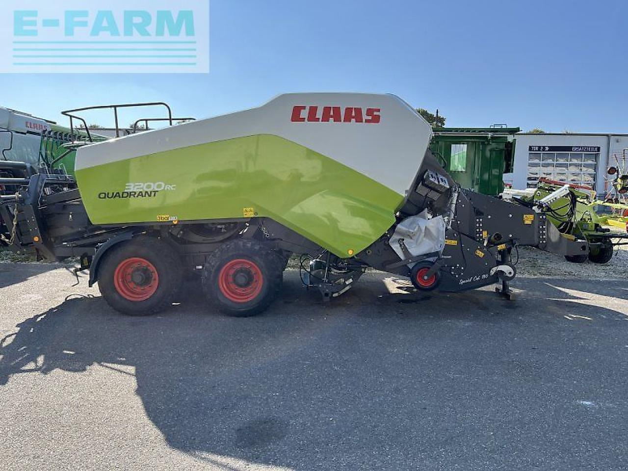 CLAAS quadrant 3200 rc tandem mit krassort vorbauhäcksler - Balirka za kockaste bale: slika 1 CLAAS quadrant 3200 rc tandem mit krassort vorbauhäcksler - Balirka za kockaste bale: slika 1