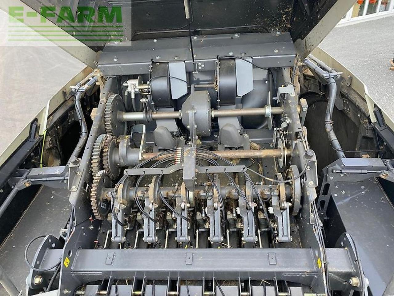 CLAAS quadrant 5300 fc tandem sofort einsatzbereit - Balirka za kockaste bale: slika 5 CLAAS quadrant 5300 fc tandem sofort einsatzbereit - Balirka za kockaste bale: slika 5