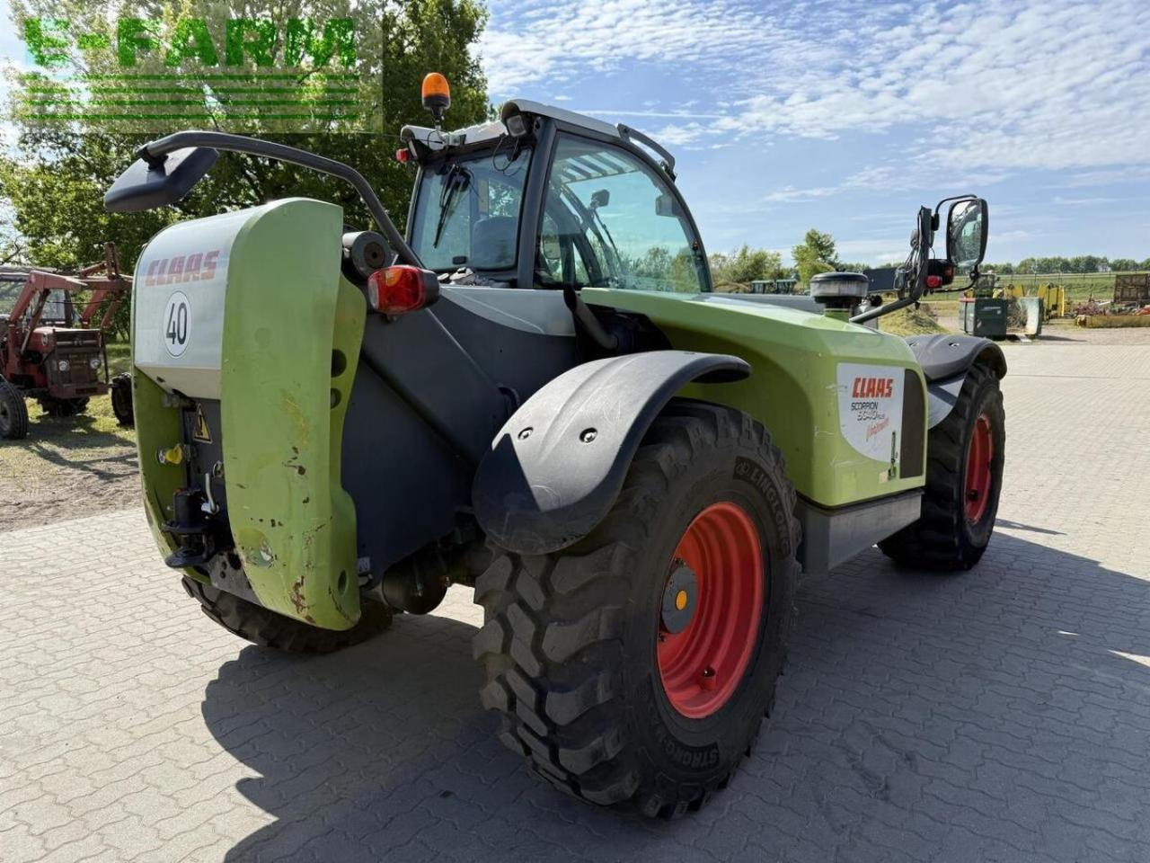 CLAAS scorpion 9040 vario plus - Teleskopski upravljač: slika 4 CLAAS scorpion 9040 vario plus - Teleskopski upravljač: slika 4