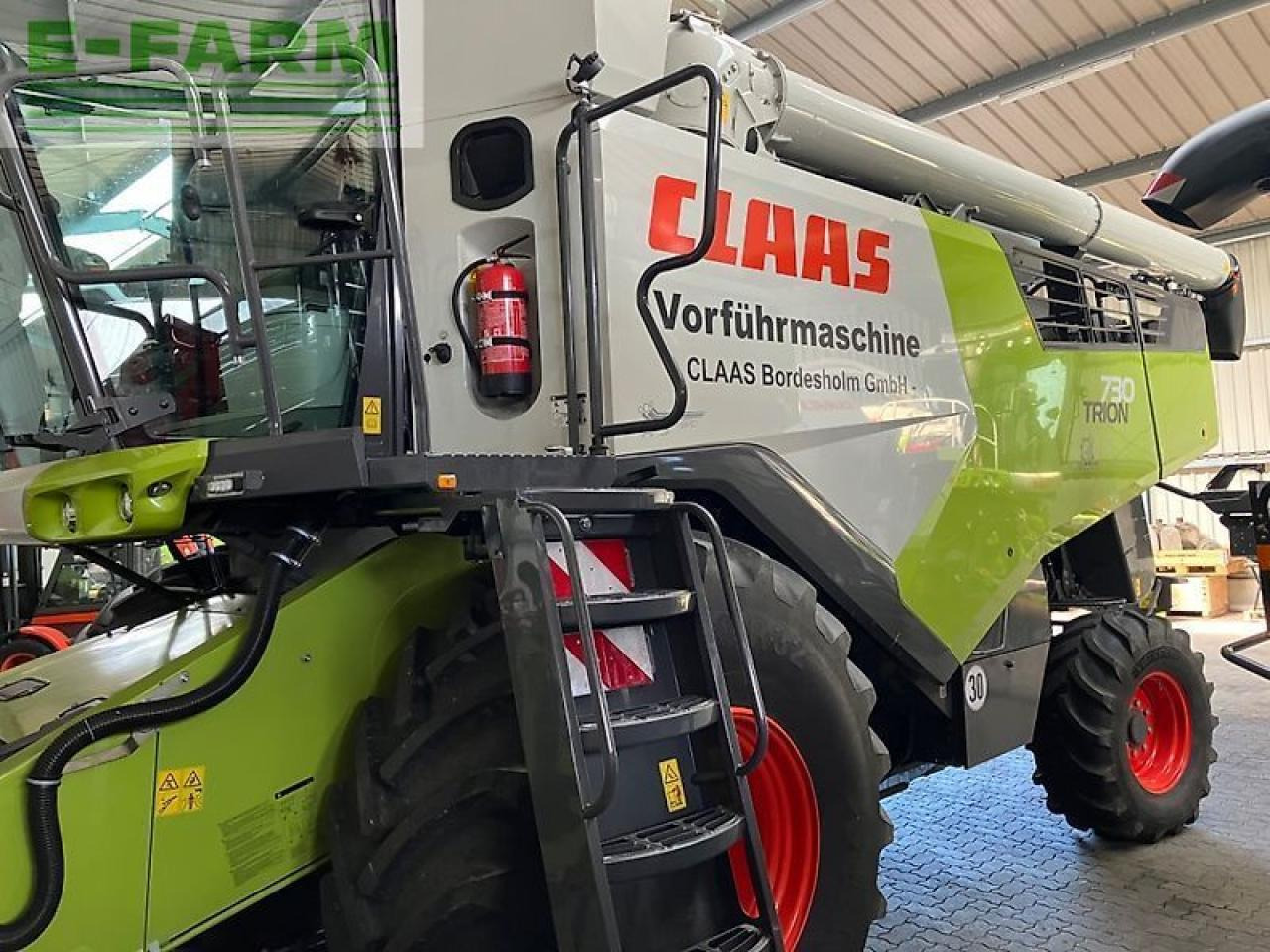 CLAAS trion 730 - Kombinovani kombajn: slika 4 CLAAS trion 730 - Kombinovani kombajn: slika 4