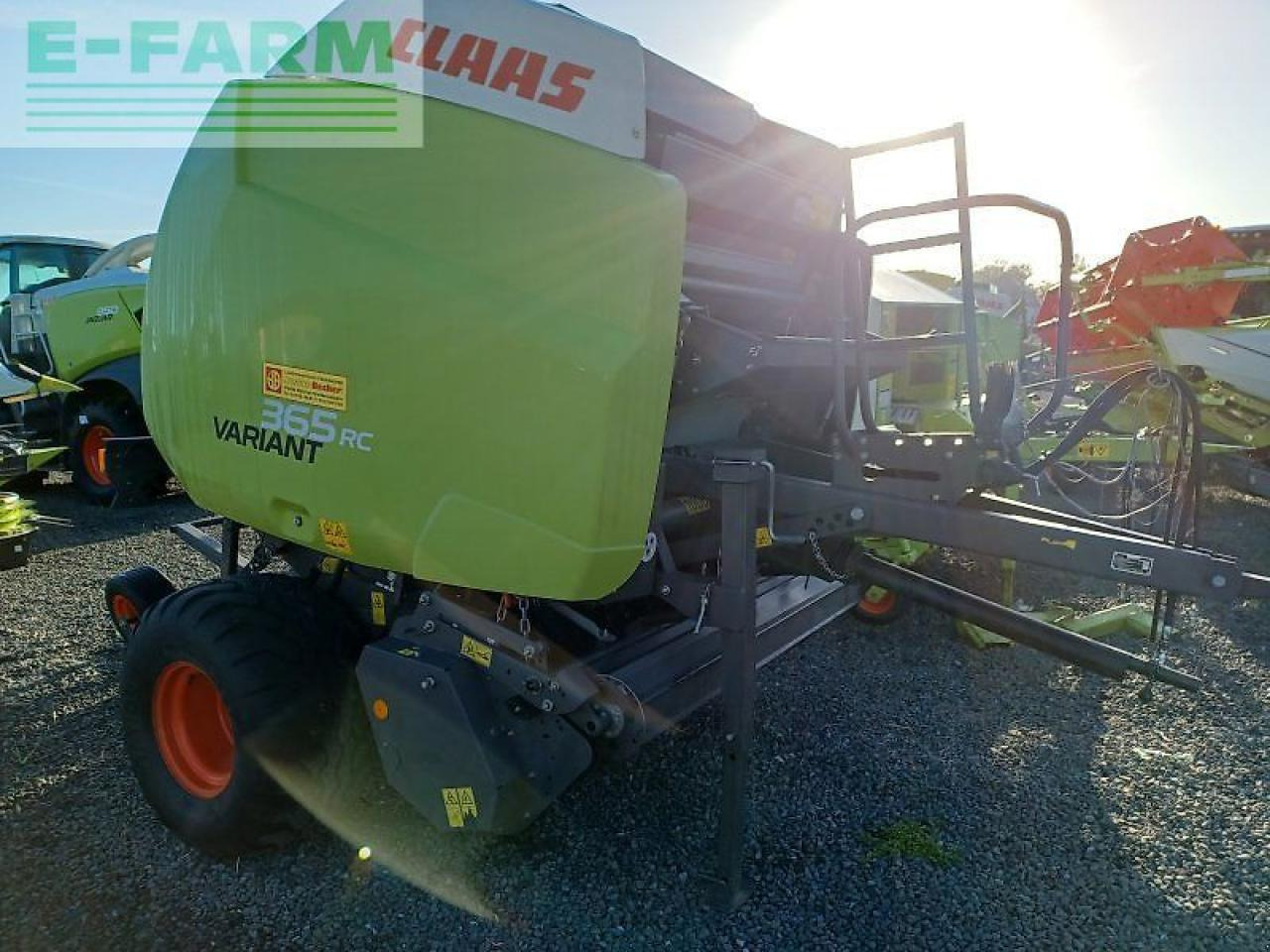 CLAAS variant 365 rc - Balirka za kockaste bale: slika 2 CLAAS variant 365 rc - Balirka za kockaste bale: slika 2