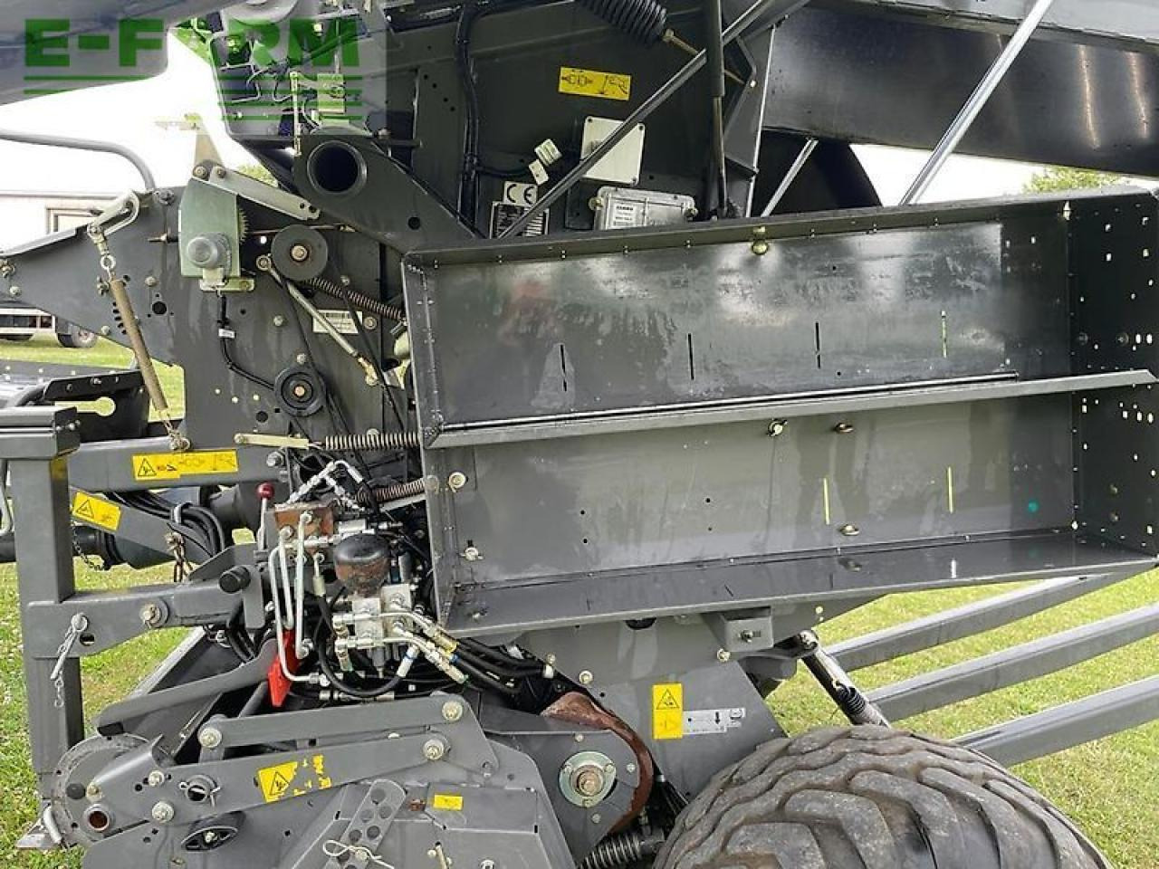 CLAAS variant 385 rc - Balirka za kockaste bale: slika 5 CLAAS variant 385 rc - Balirka za kockaste bale: slika 5