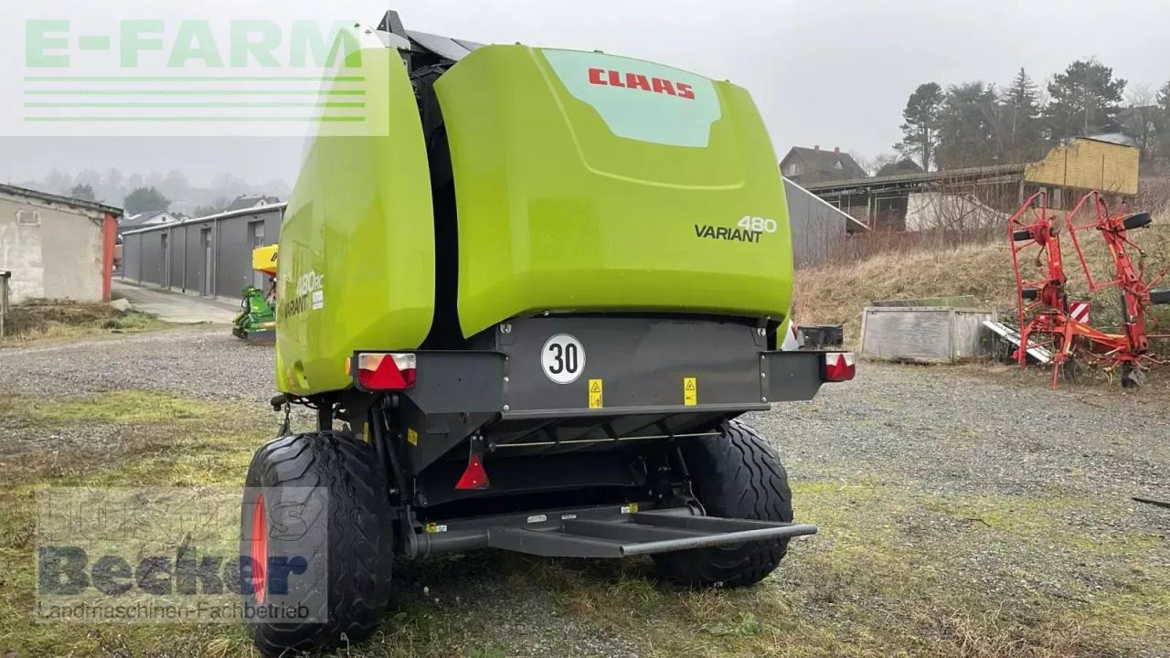 CLAAS variant 480 rc pro - Balirka za kockaste bale: slika 4 CLAAS variant 480 rc pro - Balirka za kockaste bale: slika 4