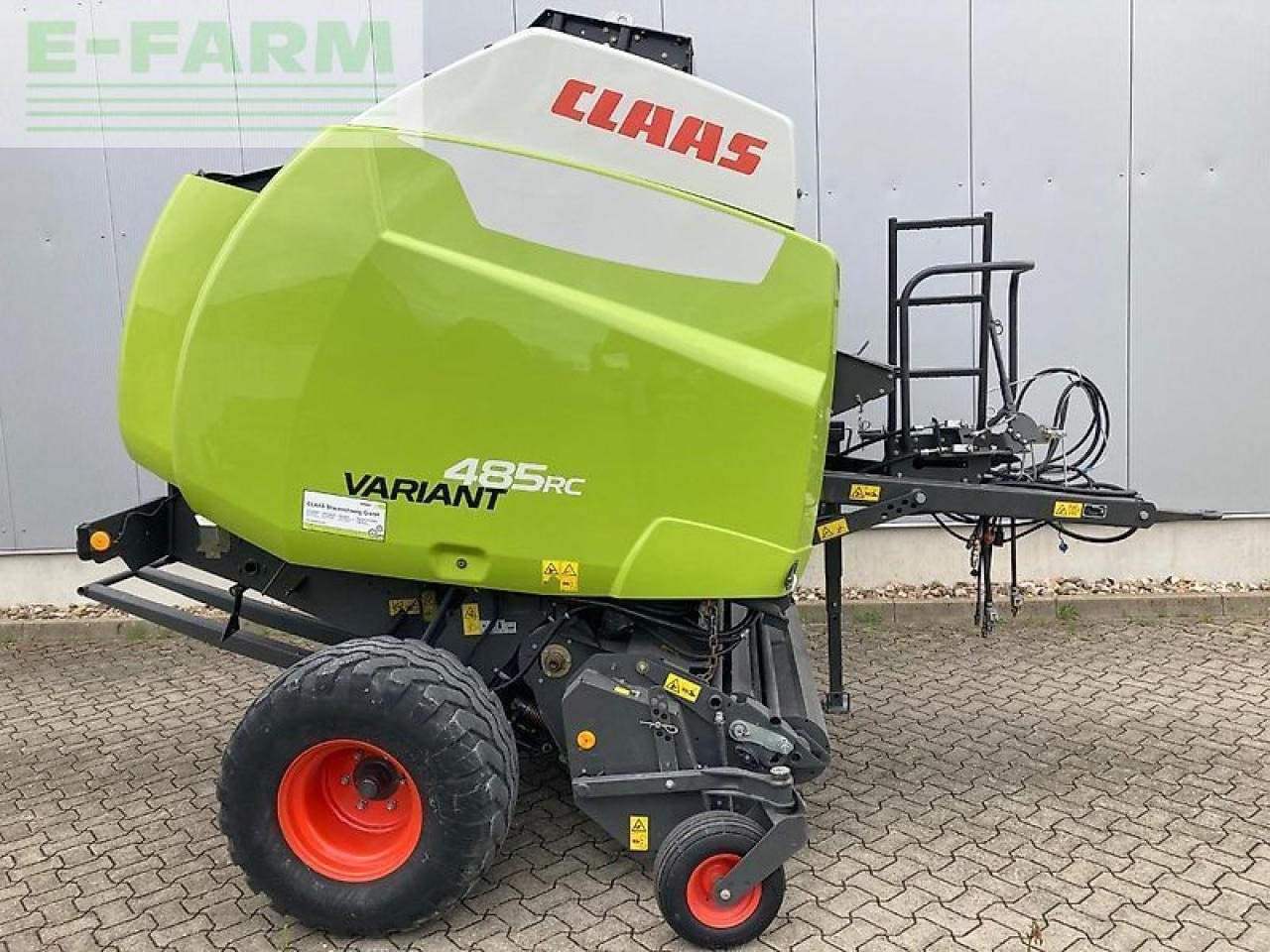 CLAAS variant 485 rc pro - Balirka za kockaste bale: slika 1 CLAAS variant 485 rc pro - Balirka za kockaste bale: slika 1
