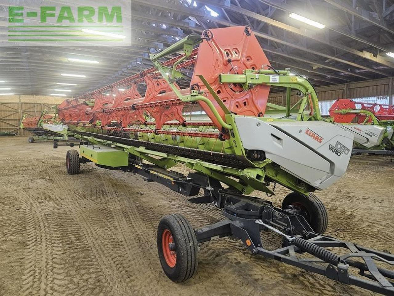 CLAAS vario 1080 + rapstrenner + transportwagen - Prednji deo kombajna: slika 2 CLAAS vario 1080 + rapstrenner + transportwagen - Prednji deo kombajna: slika 2