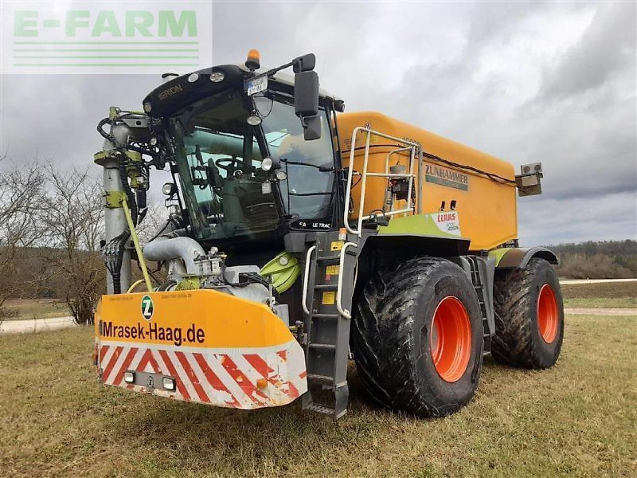 CLAAS xerion 4000 saddle trac SADDLE TRAC - Samostalna prskalica: slika 1 CLAAS xerion 4000 saddle trac SADDLE TRAC - Samostalna prskalica: slika 1