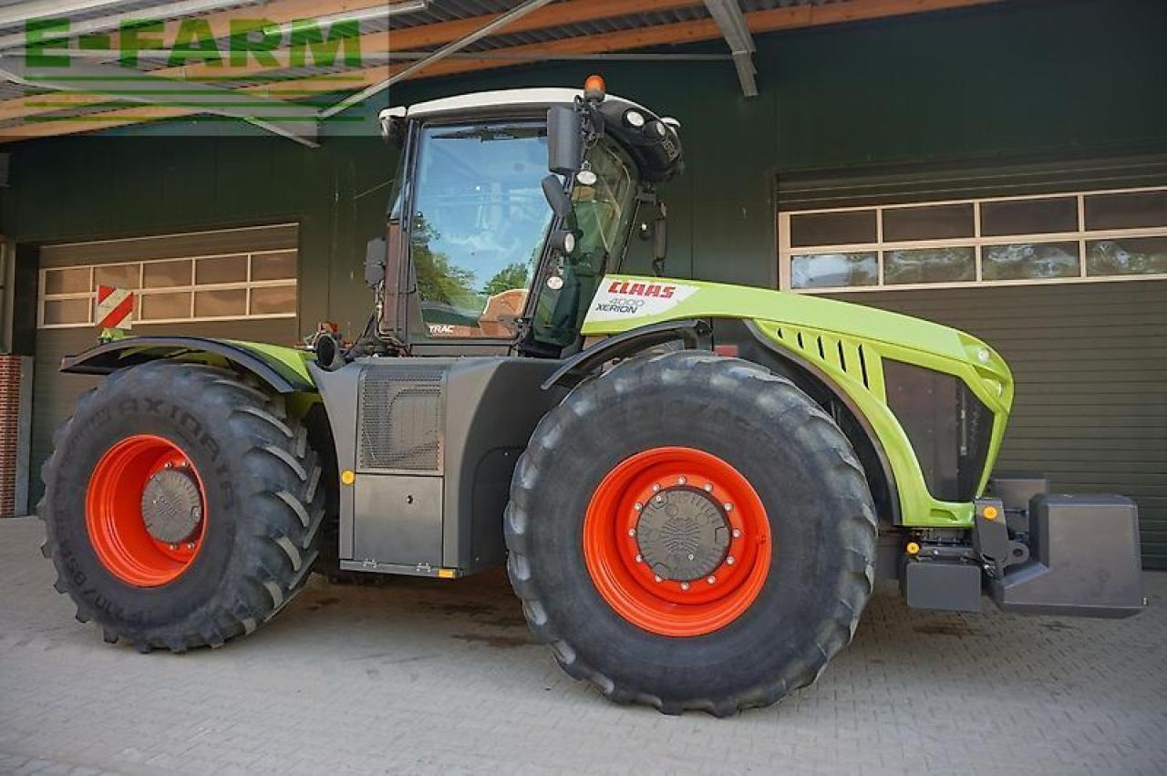 CLAAS xerion 4000 trac TRAC - Traktor: slika 1 CLAAS xerion 4000 trac TRAC - Traktor: slika 1