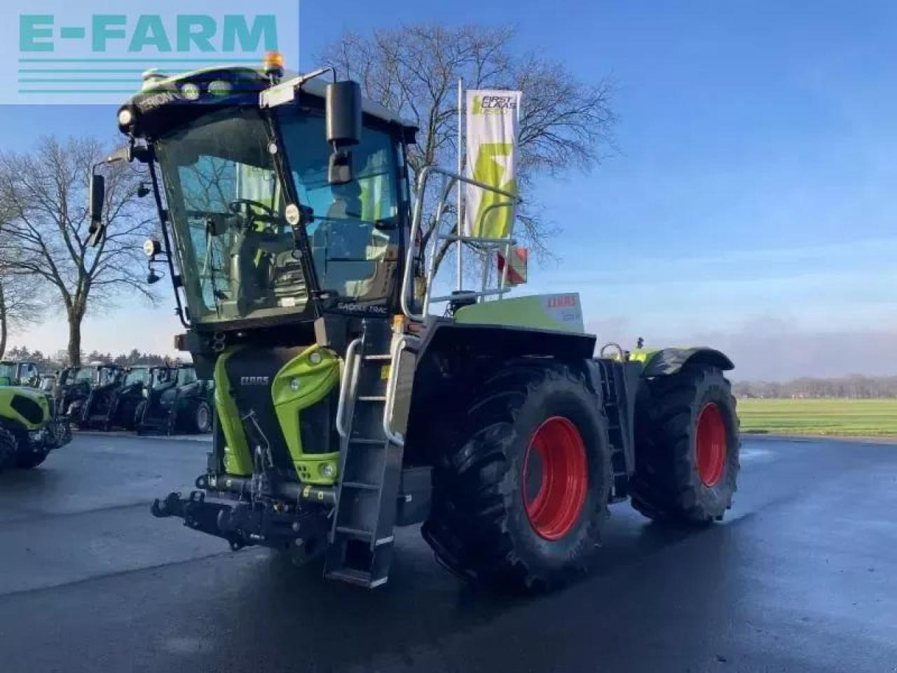 CLAAS xerion 4200 saddle trac SADDLE TRAC - Traktor: slika 1 CLAAS xerion 4200 saddle trac SADDLE TRAC - Traktor: slika 1