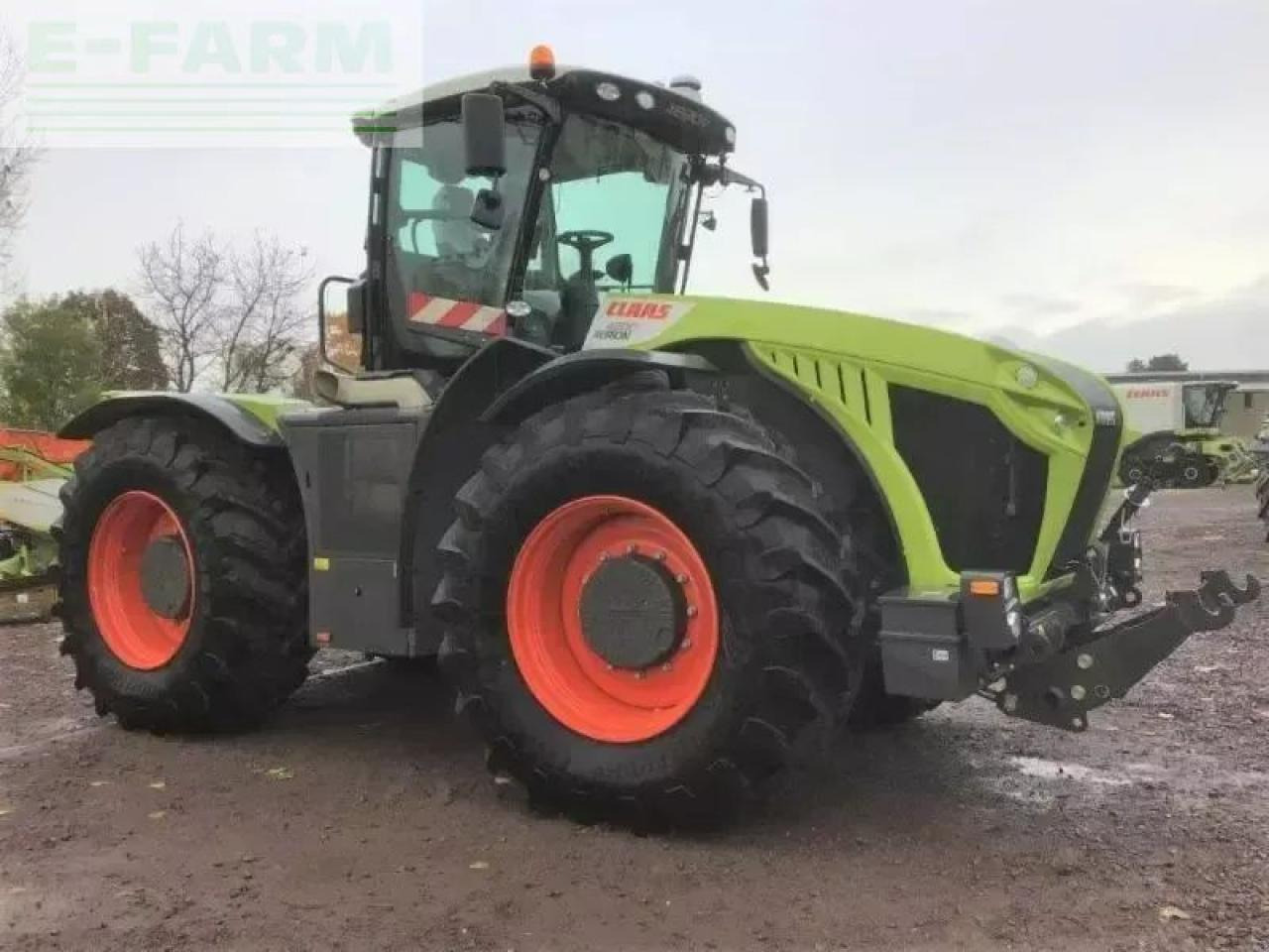 CLAAS xerion 4200 trac vc TRAC VC - Traktor: slika 4 CLAAS xerion 4200 trac vc TRAC VC - Traktor: slika 4