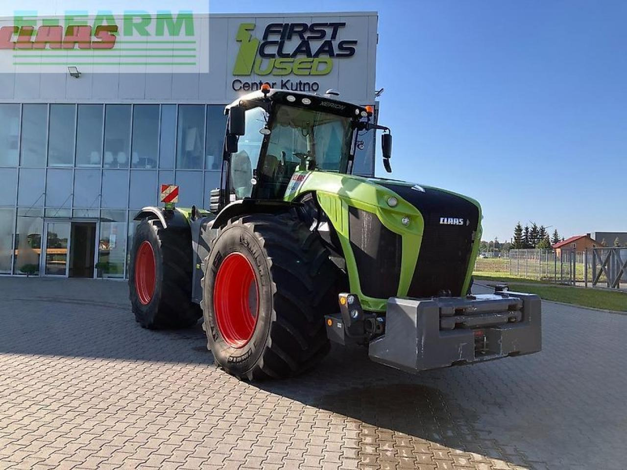 CLAAS xerion 5000 - Traktor: slika 1 CLAAS xerion 5000 - Traktor: slika 1