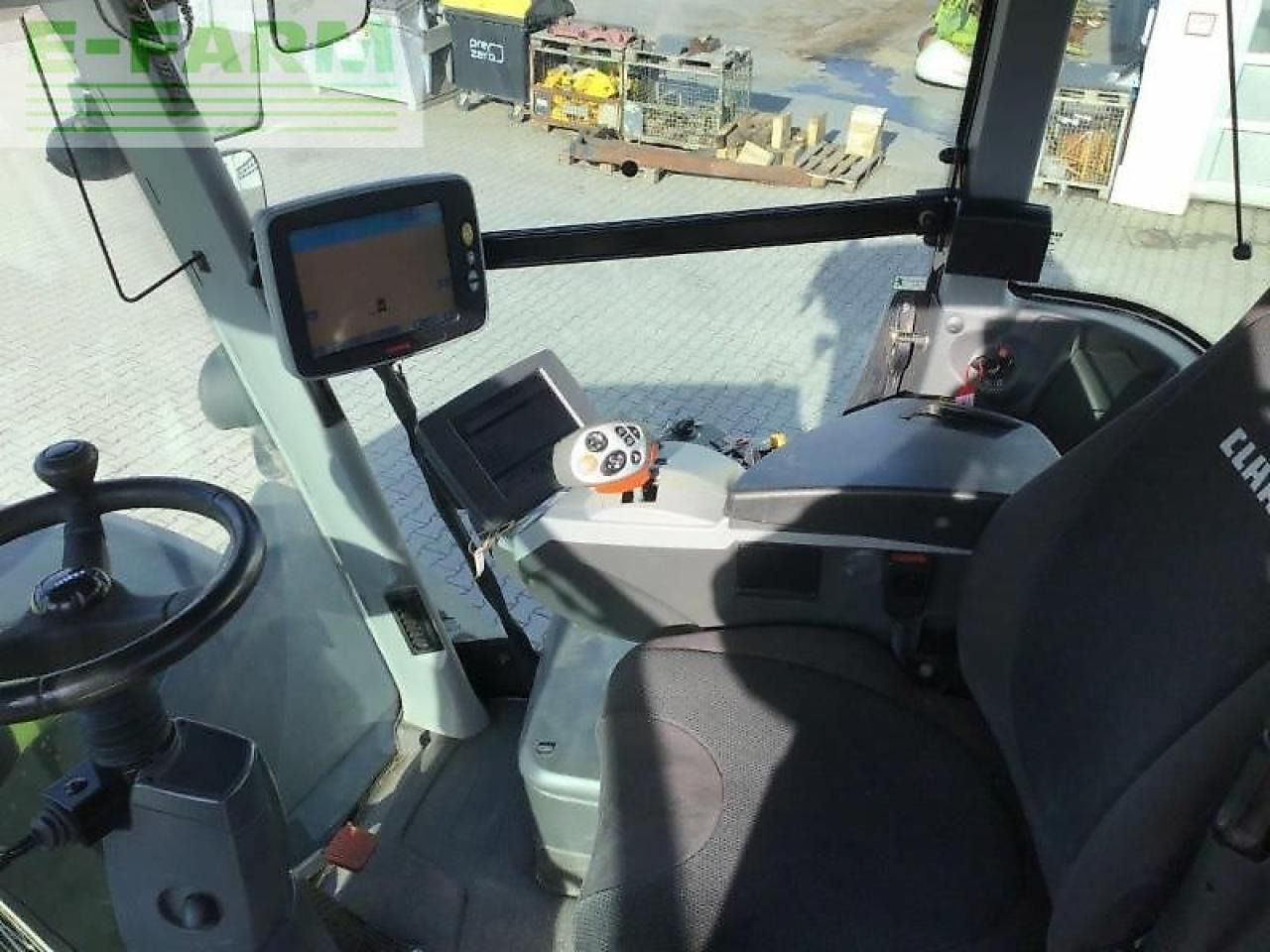 Traktor CLAAS xerion 5000 trac vc TRAC VC: slika 8