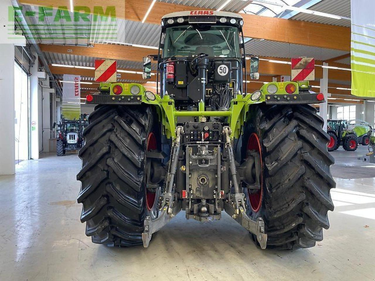 CLAAS xerion 5000 trac vc TRAC VC - Traktor: slika 5 CLAAS xerion 5000 trac vc TRAC VC - Traktor: slika 5